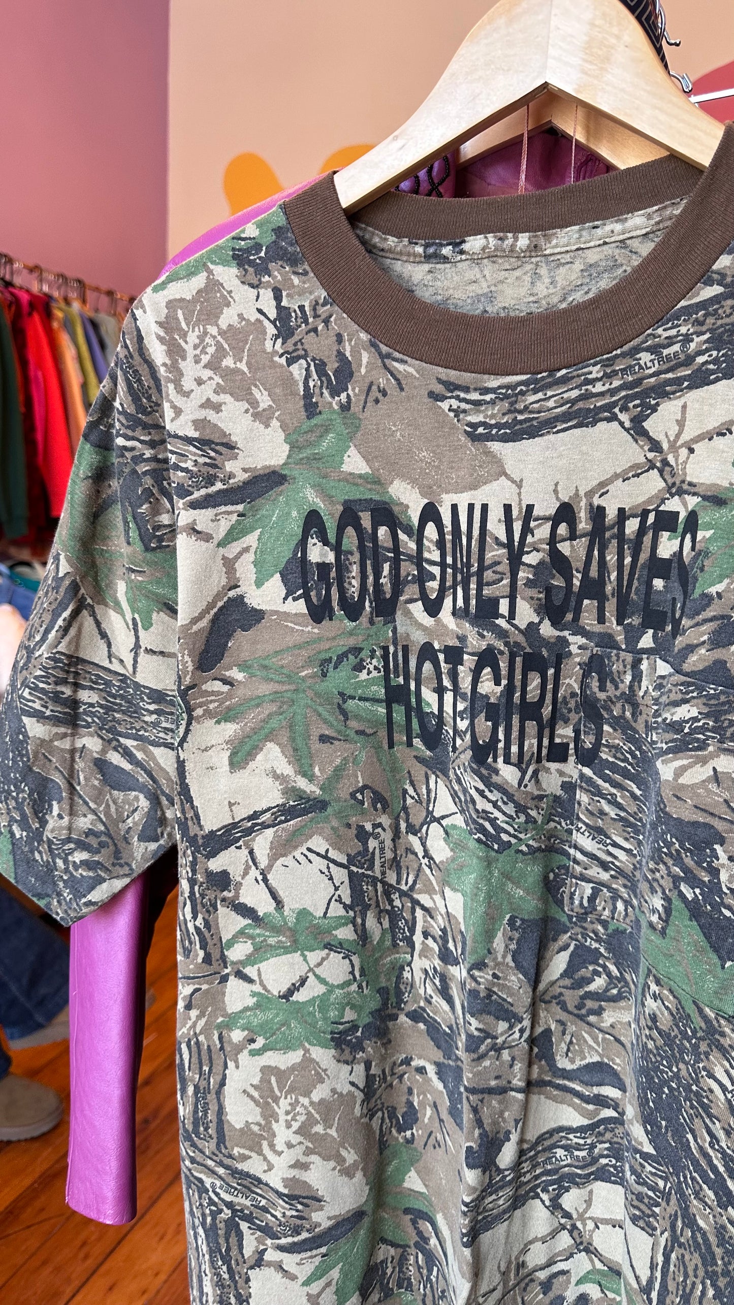 GOSH GIRL TEE